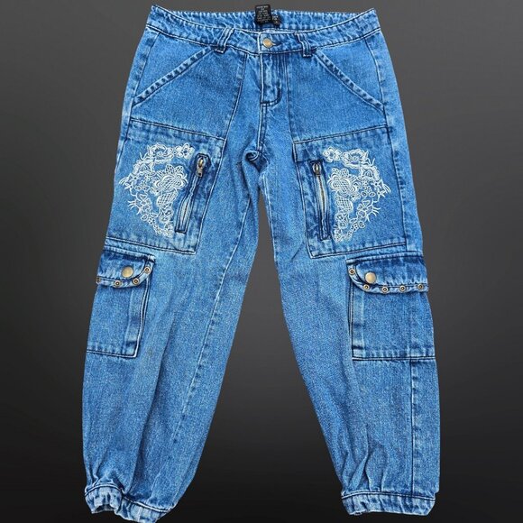Y2K Denim Capri Cargo Pants Jeans Embroidered Flowers Size 2 Fairy Boho Low Rise - Picture 1 of 6